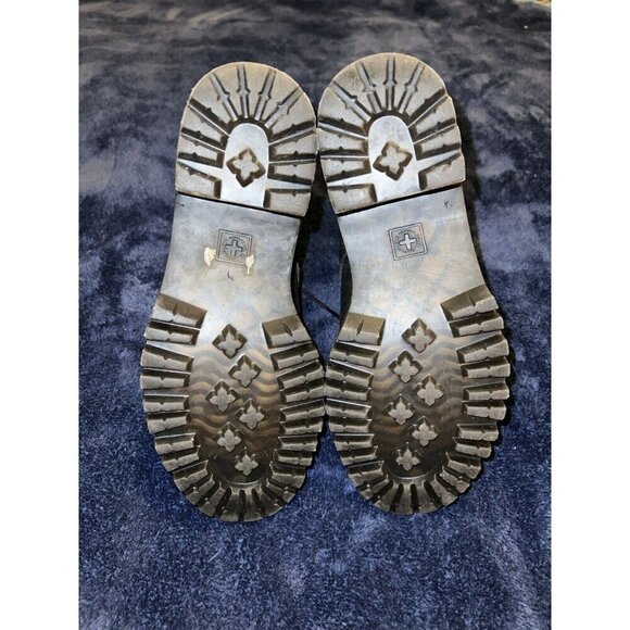 DR MARTENS Shriver Hi Black Burnished Wyoming Leather Boots Women 7 US - Picture 10 of 14